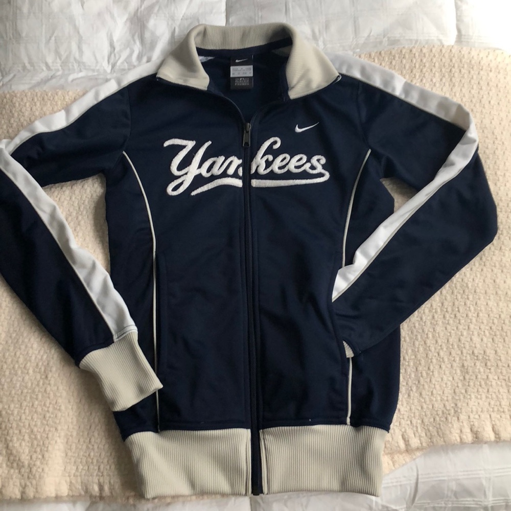 Nike Yankees Track Jacket - Women’s XS